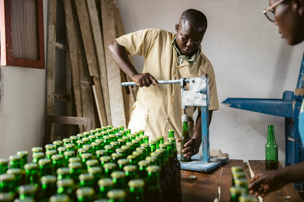 Papa Coriandre bottles juice