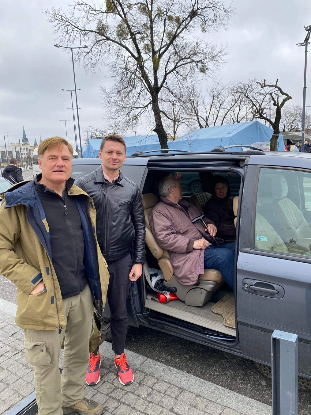 Dr Palmer and Ukrainian refugees